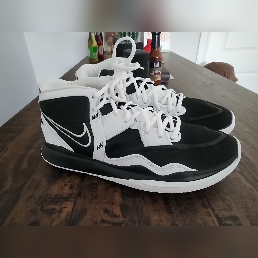 Nike men's sneakers